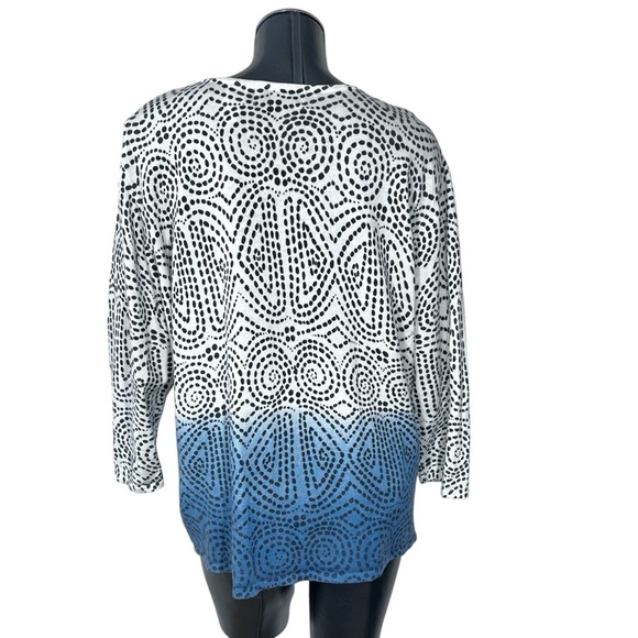 ALFRED DUNNER Woman Blue White Black Swirl Sequins Sweater Top Women's 2X - Picture 2 of 16